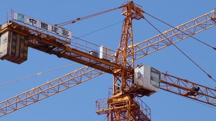 4K工程吊塔建筑工地塔吊实拍视频