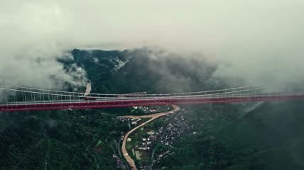 矮寨大桥1176m跨度336m高吊桥实拍