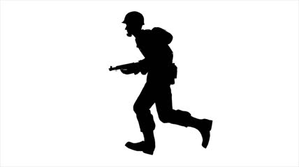 士兵手握枪支快步跑动