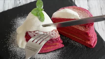 蛋糕华夫饼草莓蛋糕实拍视频
