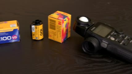 尼康胶卷相机闪光灯照相机摄影老物件实拍视频素材