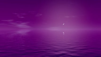 紫色海面映月