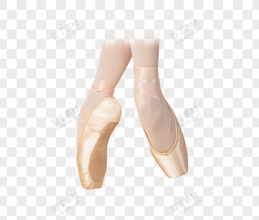 穿着芭蕾舞鞋竖立练习的双脚
