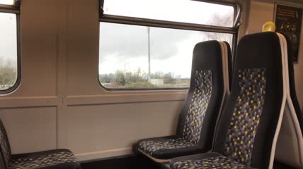 列车上窗外风景拍摄