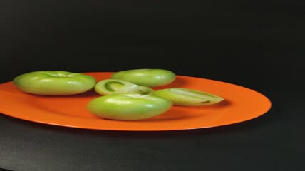 青番茄西红柿实拍（2）