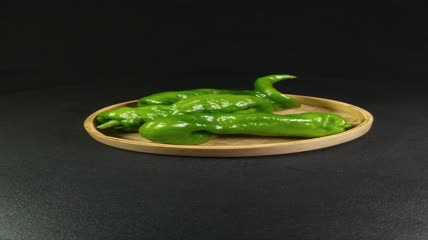 新鲜生态螺丝椒蔬菜食品4K实拍视频（12）