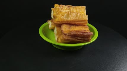 油炸食品油条美食食物4K实拍视频（8）