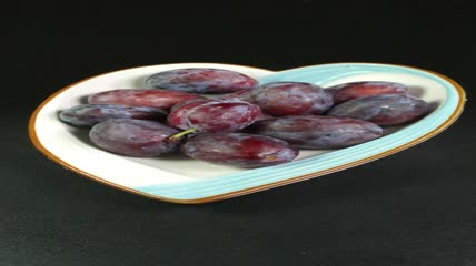 水果西梅食材食物4K实拍视频（3）