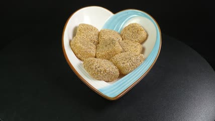 静物美食糕点甜点零食芝麻糯米粑粑4K实拍视频（18）