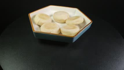 甜点美食绿豆饼4K实拍视频