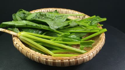 有机生态蔬菜菠菜4K实拍视频