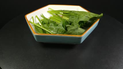有机生态蔬菜菠菜4K实拍视频