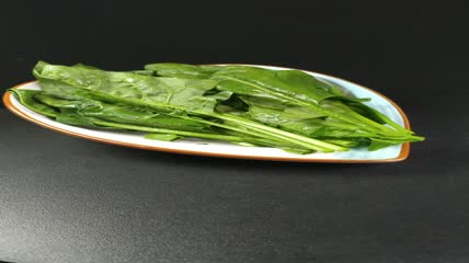 有机生态蔬菜菠菜4K实拍视频