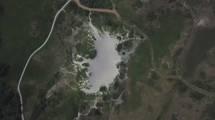 卫星拍摄的湖泊景观