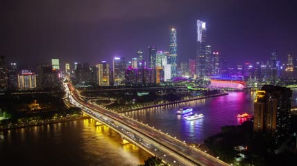 广州夜色中的城市灯光和车流航拍