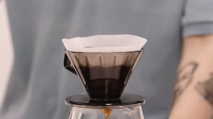 V60咖啡冲泡特写实拍