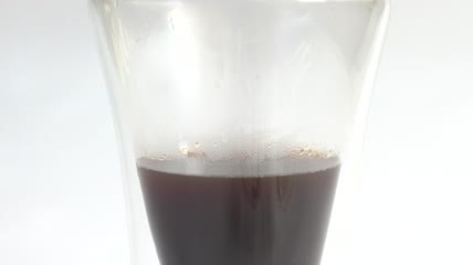 用焦糖煮咖啡特写实拍