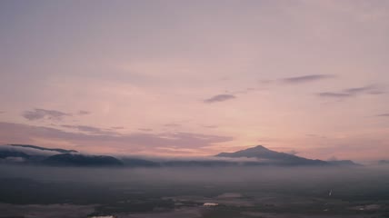 美丽的日落景观实拍