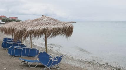 暴风雨后的日光浴床实拍