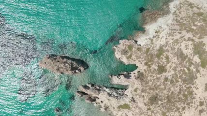 清澈海水鸟瞰