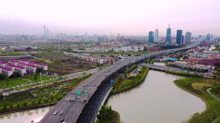 4k航拍上海汽车中转站