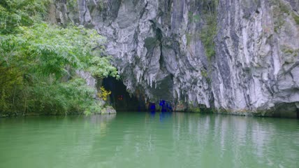 实拍龙宫溶洞风光