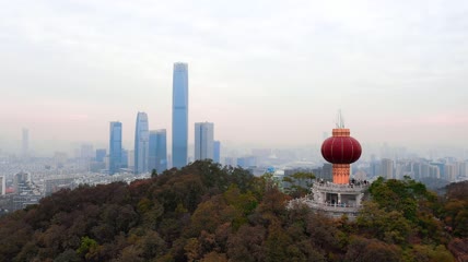 4k航拍广州东莞旗峰山国贸大厦