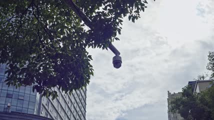 4k实拍城市警察监控路口