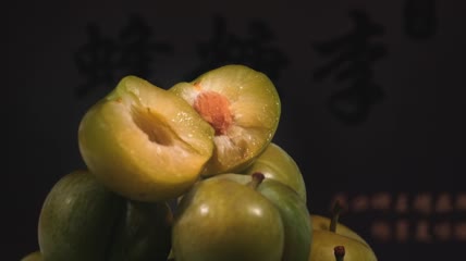 4k实拍贵州六马蜂糖李升格视频素材