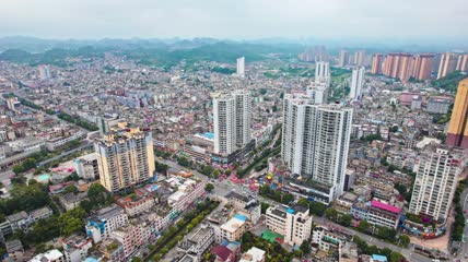 4k航拍贵州安顺镇宁穿城河城区