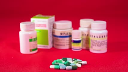 4k实拍胶囊药品