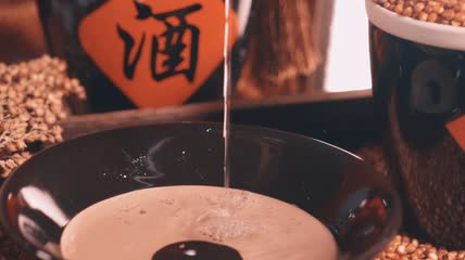 实拍白酒液体素材 4k