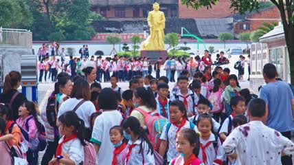 小学生放学4k实拍素材