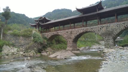 湖北省恩施市盛家坝镇二官寨景区古老的桥梁(17)