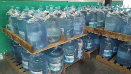 矿泉水厂纯净水生产车间4K实拍视频（3）