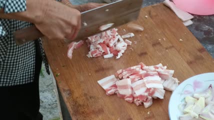 切肉切新鲜猪肉 (4)