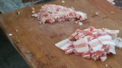 切肉切新鲜猪肉 (8)