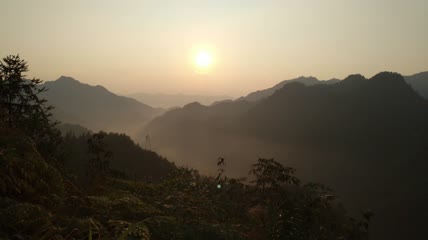 早晨的太阳升起4K实拍视频 (13)
