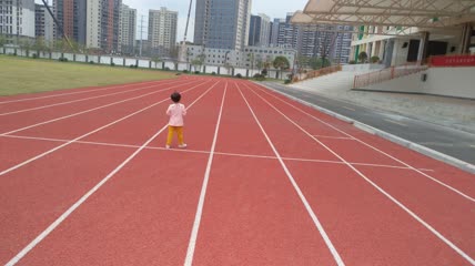 学校操场运动场4K实拍视频（5）