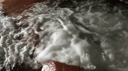 清澈的河水水流4K实拍视频（16）