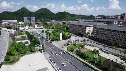 4k航拍贵州大学城医科大学
