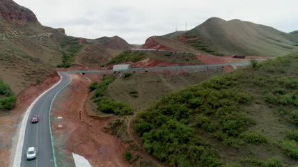 新疆网红公路省道S101路上的美景