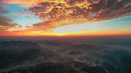 4k航拍夕阳火烧云