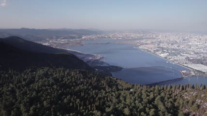 4k航拍云南昆明西山风景区滇池