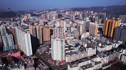 4k航拍贵州黔西南盘州建筑