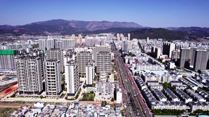 4k航拍昆云南澄江市全景