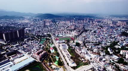 4k航拍西双版纳勐海县全景