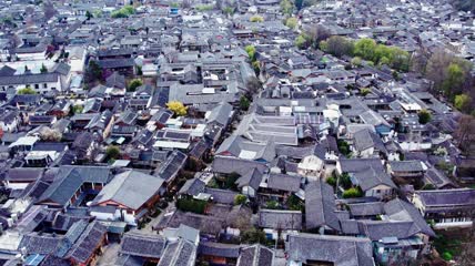 4k航拍云南丽江束河古镇古镇建筑