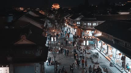 4k实拍古城夜市热闹人群