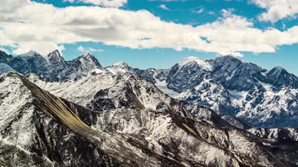 8k航拍雪山